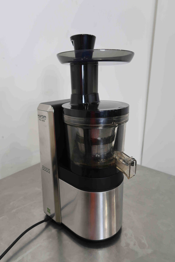 Hurom HW-SBI18 Juicer (4)