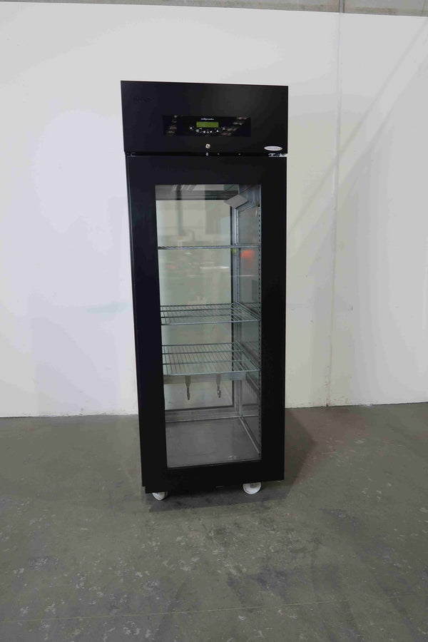 Everlasting STG MEAT 700 BLACK PANORAMA (2)