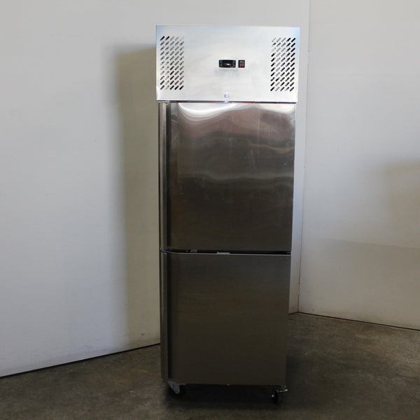 FED SN500TNM Upright Fridge (3)