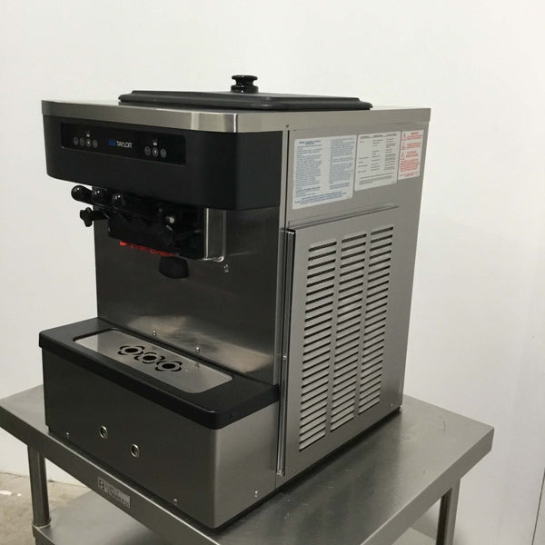 Taylor C161-40 Ice Cream Machine (3)