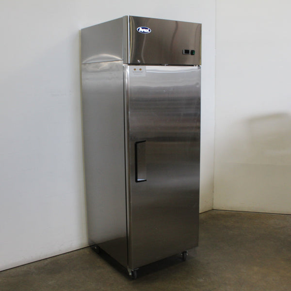 Atosa MBF8004 Upright Fridge (2)