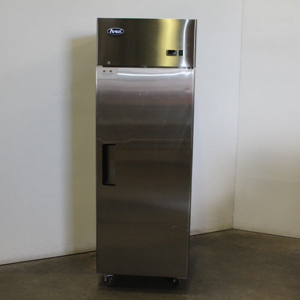 Atosa MBF8004 Upright Fridge (3)