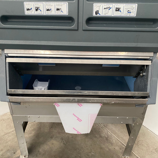 Follett DEV860SG-48 Ice Storage Bin (4)