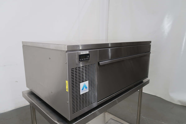 Adande VCS R2 V1 U/C Fridge/Freezer (4)