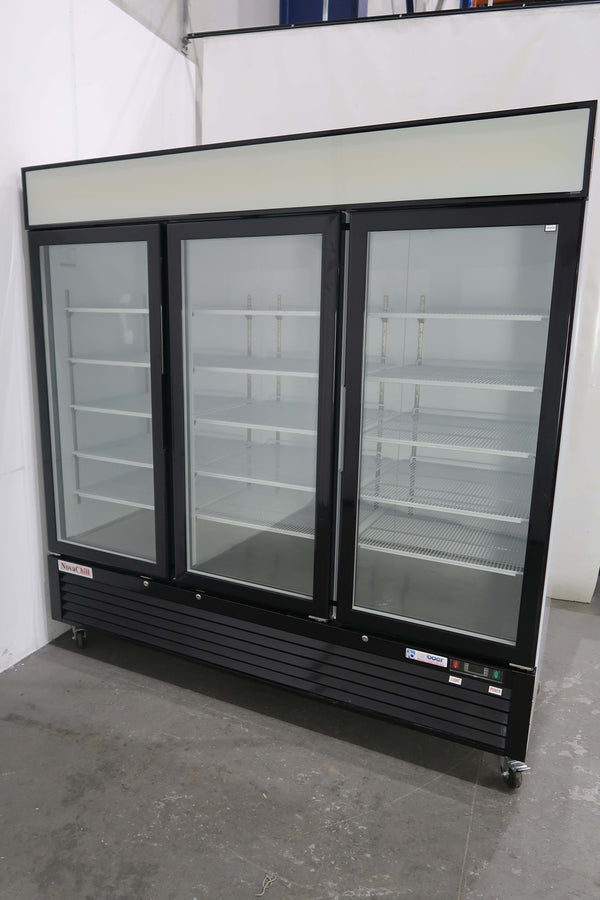 Novachill SM2000GF Upright Fridge (3)