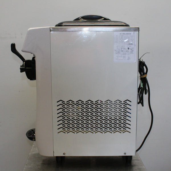 BRULLEN ST16ERLW Ice Cream Maker (4)