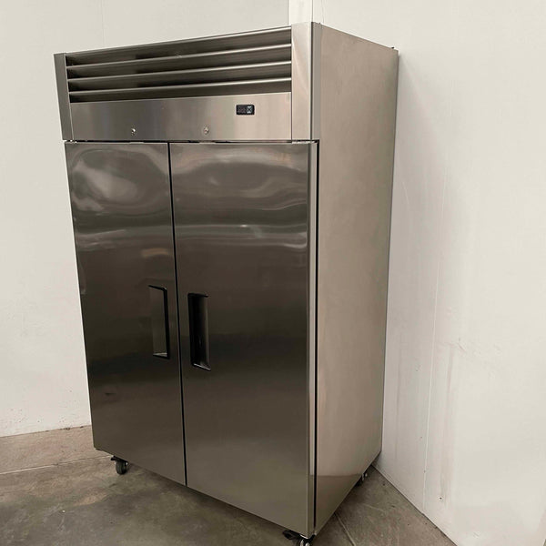Skope RF7.UPF.2.SD Upright Freezer (3)