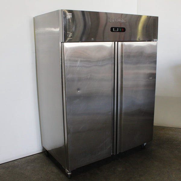 Bromic UC1300SD Upright Fridge (2)