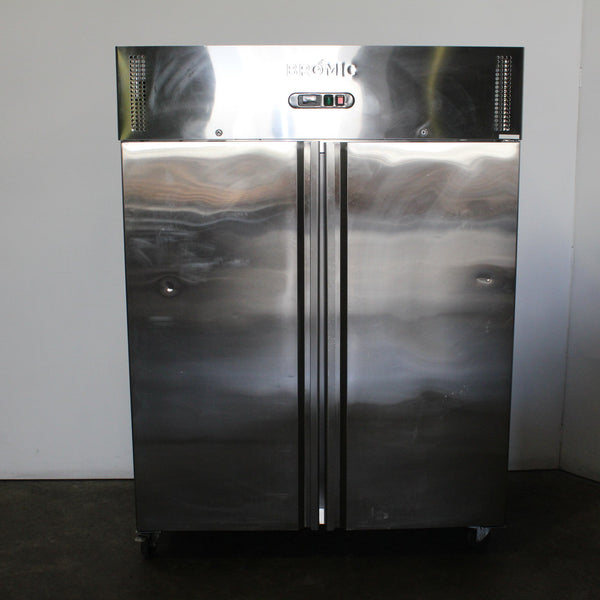 Bromic UC1300SD Upright Fridge (3)