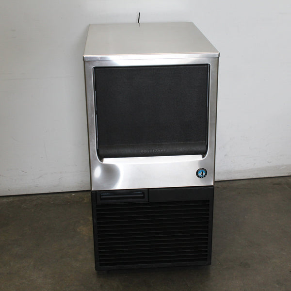 Hoshizaki KM-40B Ice Machine (3)