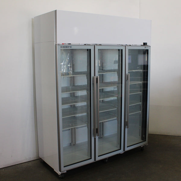 Skope TME1500N-A Upright Fridge (2)