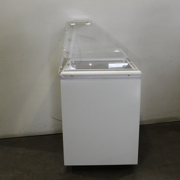 ICS Pacific CSGT22 - Ice Cream Display (5)