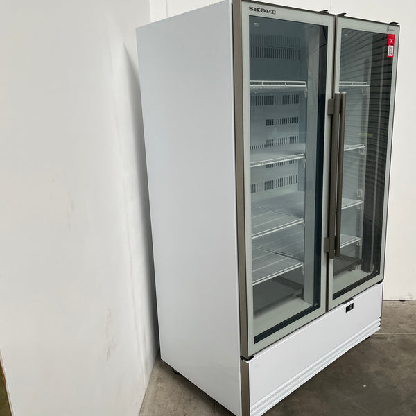 Skope BME1200N-A SM12GYN Upright Fridge (4)