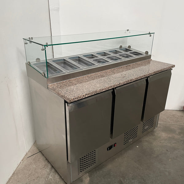 FED GNS1300E Sandwich Prep Bench (4)