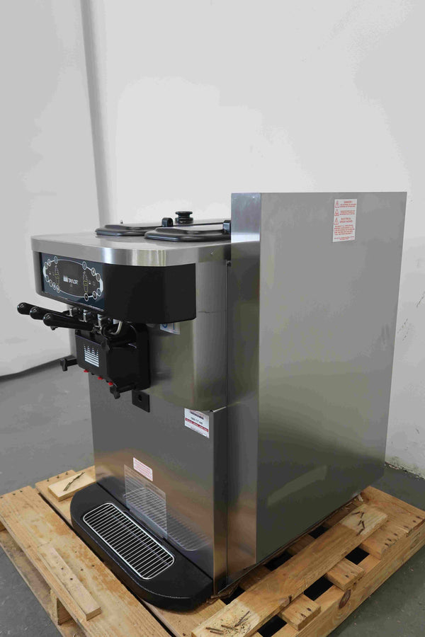 Taylor C722 - Ice Cream Machine (3)