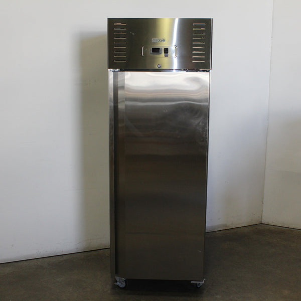 Airex AXR-URGN-1 Upright Fridge (3)