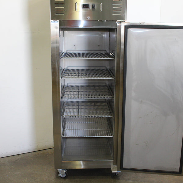 Airex AXR-URGN-1 Upright Fridge (4)