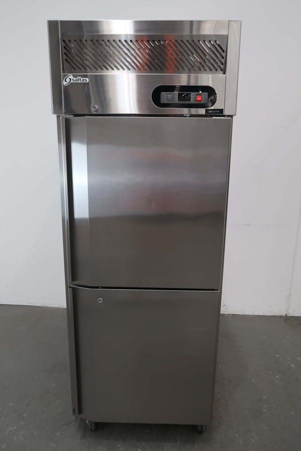 Saltas EUS2738 Split Upright Freezer (3)