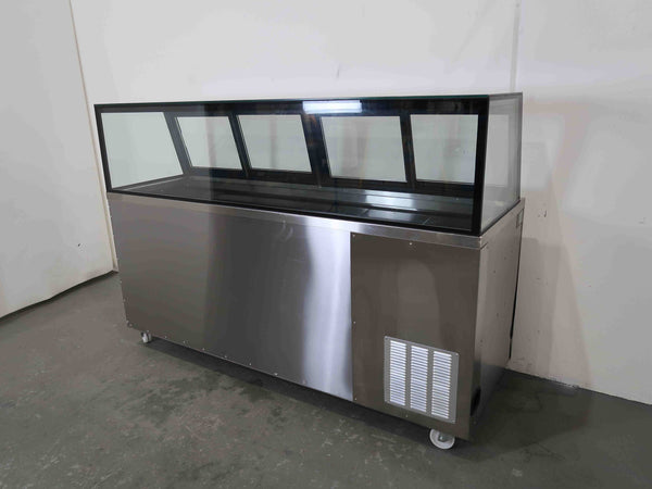 Custom Made PC100 Refrigerated Display (3)