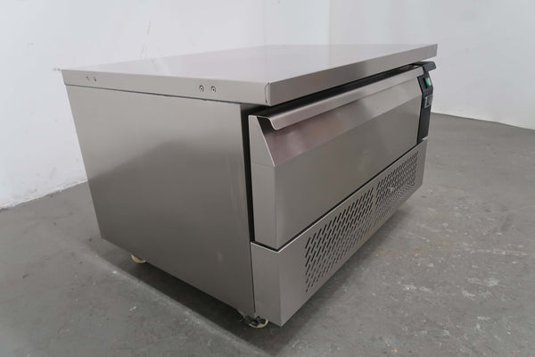 FED CBR1-2 Undercounter Freezer (4)