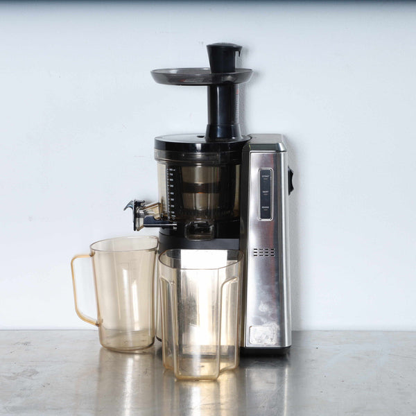 Hurom HW-SBI18 - Juicer (3)