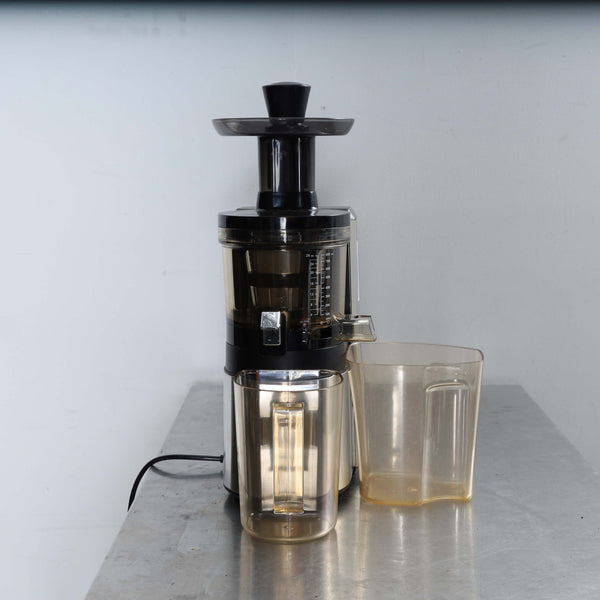 Hurom HW-SBI18 - Juicer (4)