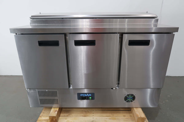 Polar G605-A Sandwich Prep Bench (3)