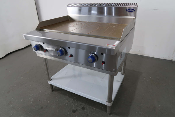 Cookrite AT80G-9G-F 3 Burner Griddle (2)