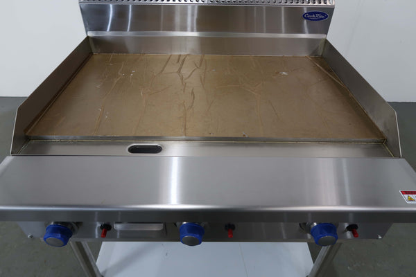 Cookrite AT80G-9G-F 3 Burner Griddle (5)