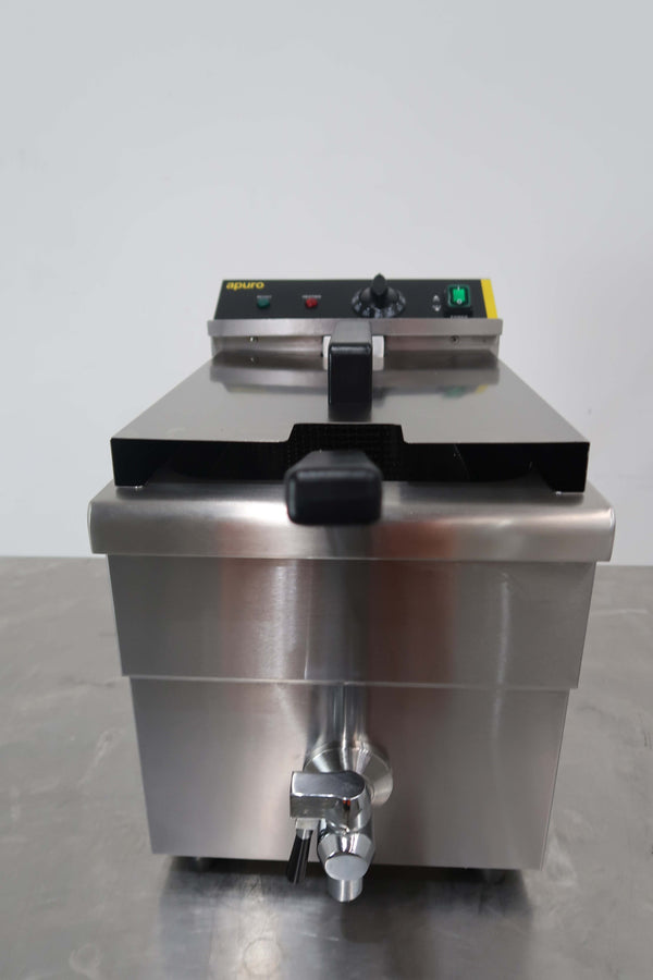 Apuro CP793-A C/Top 1 Pan Fryer (3)
