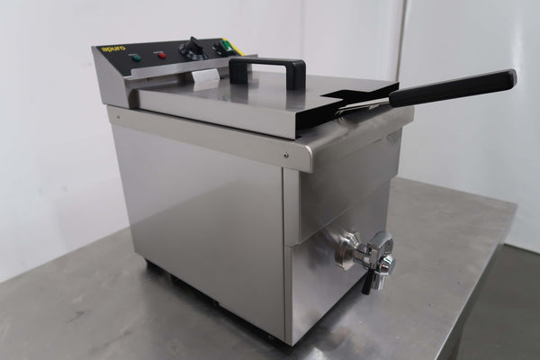 Apuro CP793-A C/Top 1 Pan Fryer (4)
