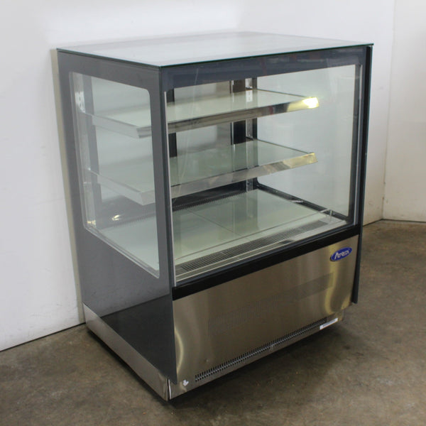 Atosa WDF097F Refrigerated Display (2)