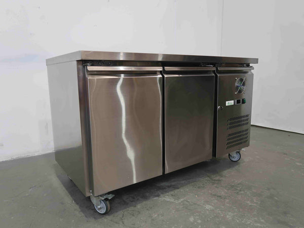 Thermaster XUB7F13S2V Undercounter Freez (2)