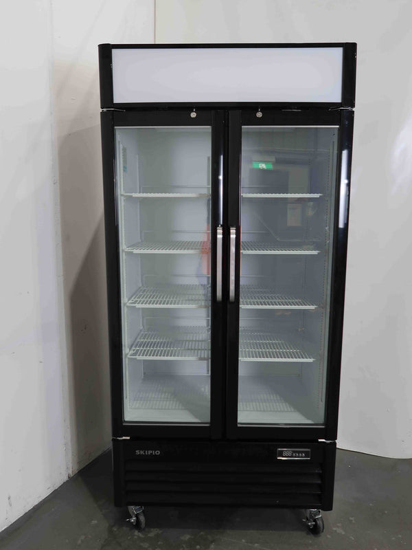 Skipio SGF-35 Upright Freezer (2)