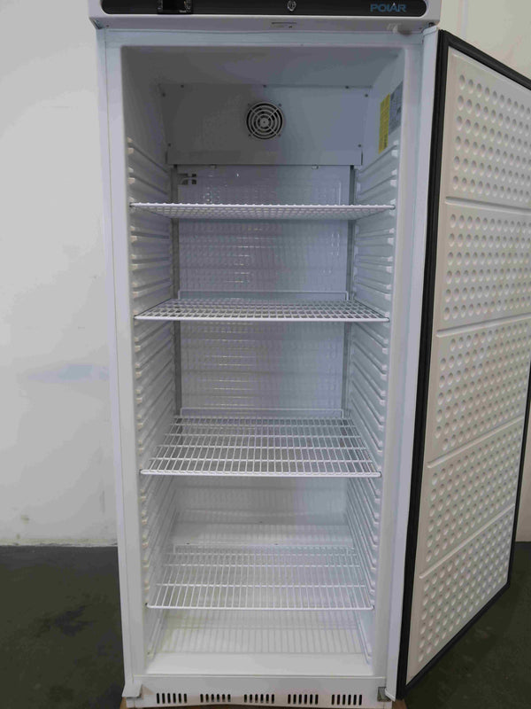 Polar CD614-A-02 Upright Fridge (5)