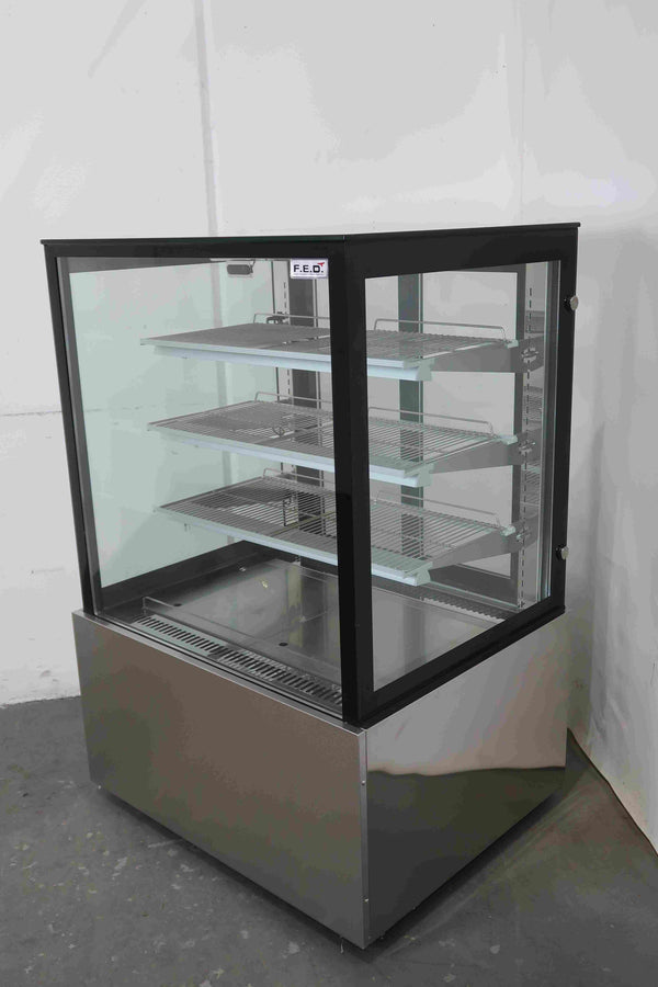 FED SL830V Display Cake - Square (3)