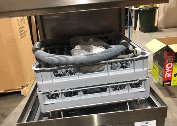 Classeq H857 Pass Through Dishwasher