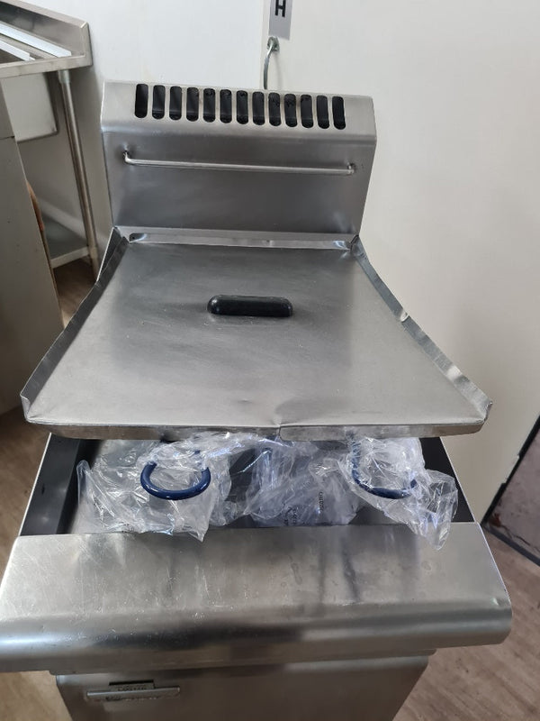 Waldorf FN8120G Single Pan Gas Fryer