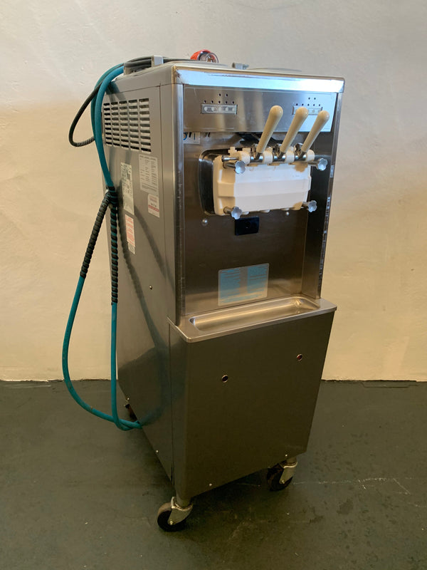 Taylor 791-58 Soft-Serve Machine