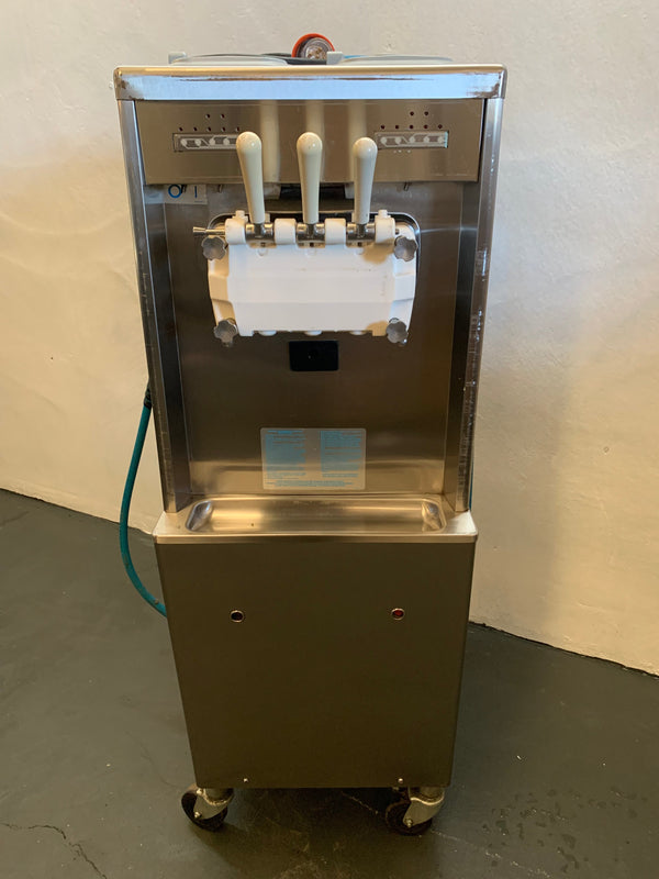 Taylor 791-58 Soft-Serve Machine
