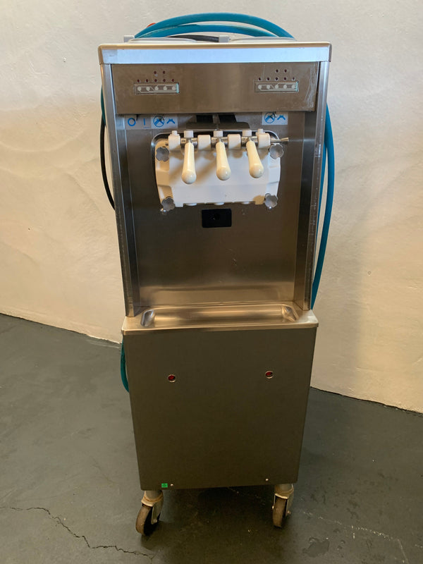 Taylor 791-58 Soft-Serve Machine