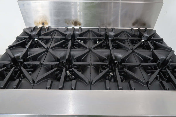 Garland GF48-8LL 8 Burner Oven Range