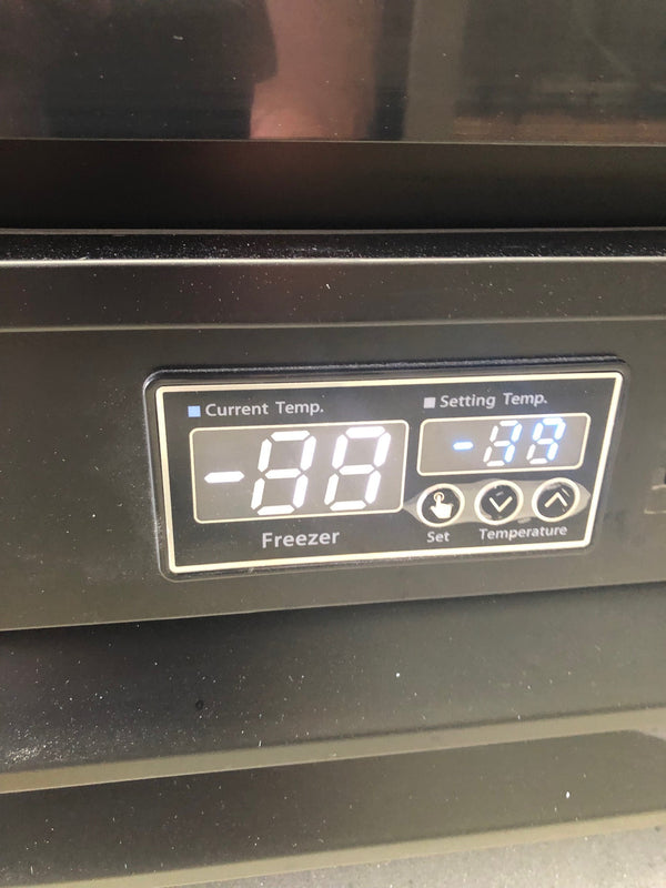 Skipio SGF-49B Upright Freezer