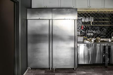Upright freezers and stand up freezers