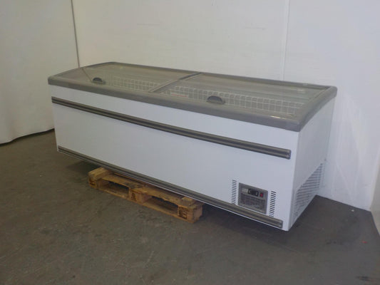 Bunzl ZCD-L250S Chest Freezer (1)
