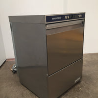 Washtech XU Undercounter Dishwasher (1)