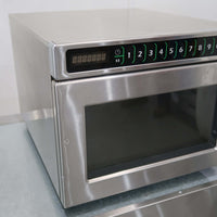 Menumaster DEC18E2A Microwave (2)