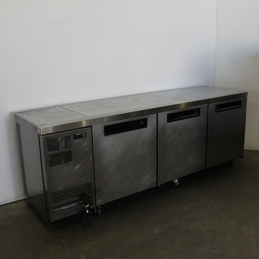 Skope CC500I-3SW Undercounter Fridge (2)
