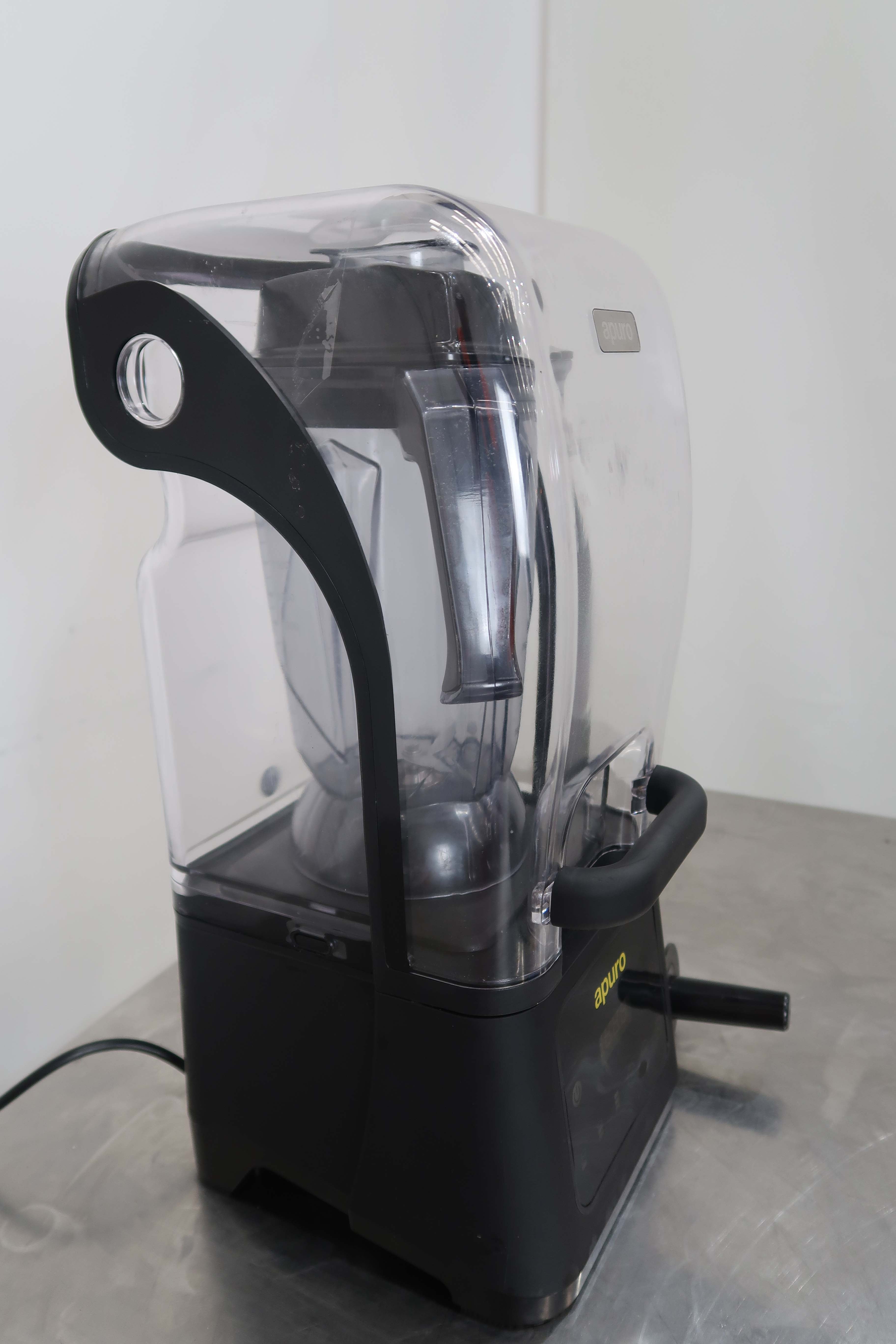 Apruo CY-141-A-02 Blender W/ Sound Barri (4)