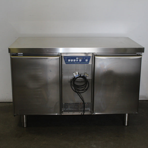 Electrolux RCSER2M2 Undercounter Freezer (3)